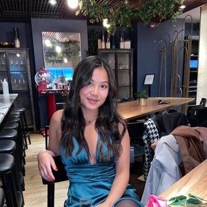 Meet your Posher, Kayli